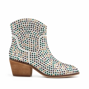 Tread Pattern Grippy Outsole Cold Climate Sunny