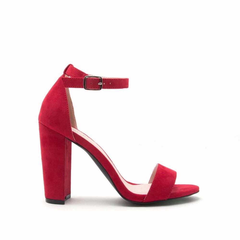 Cashmere in Red most winter