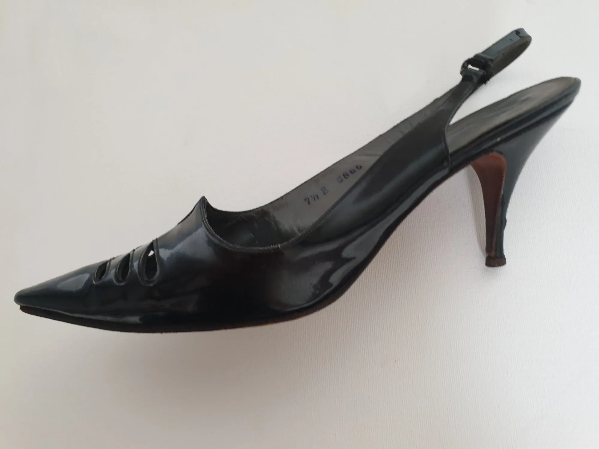 Witchy Patent Leather Stiletto Heel Shoes - Size 7.5B