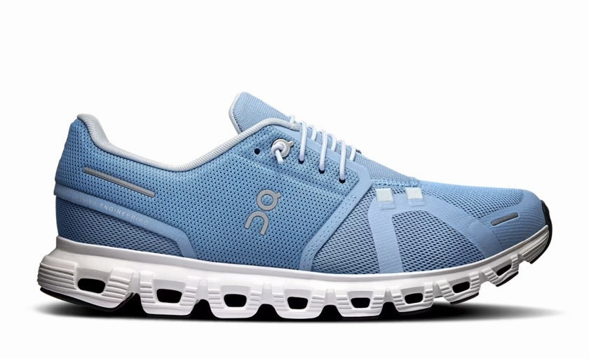 Women's Cloud 6 Contemporary Chic Durable Sole