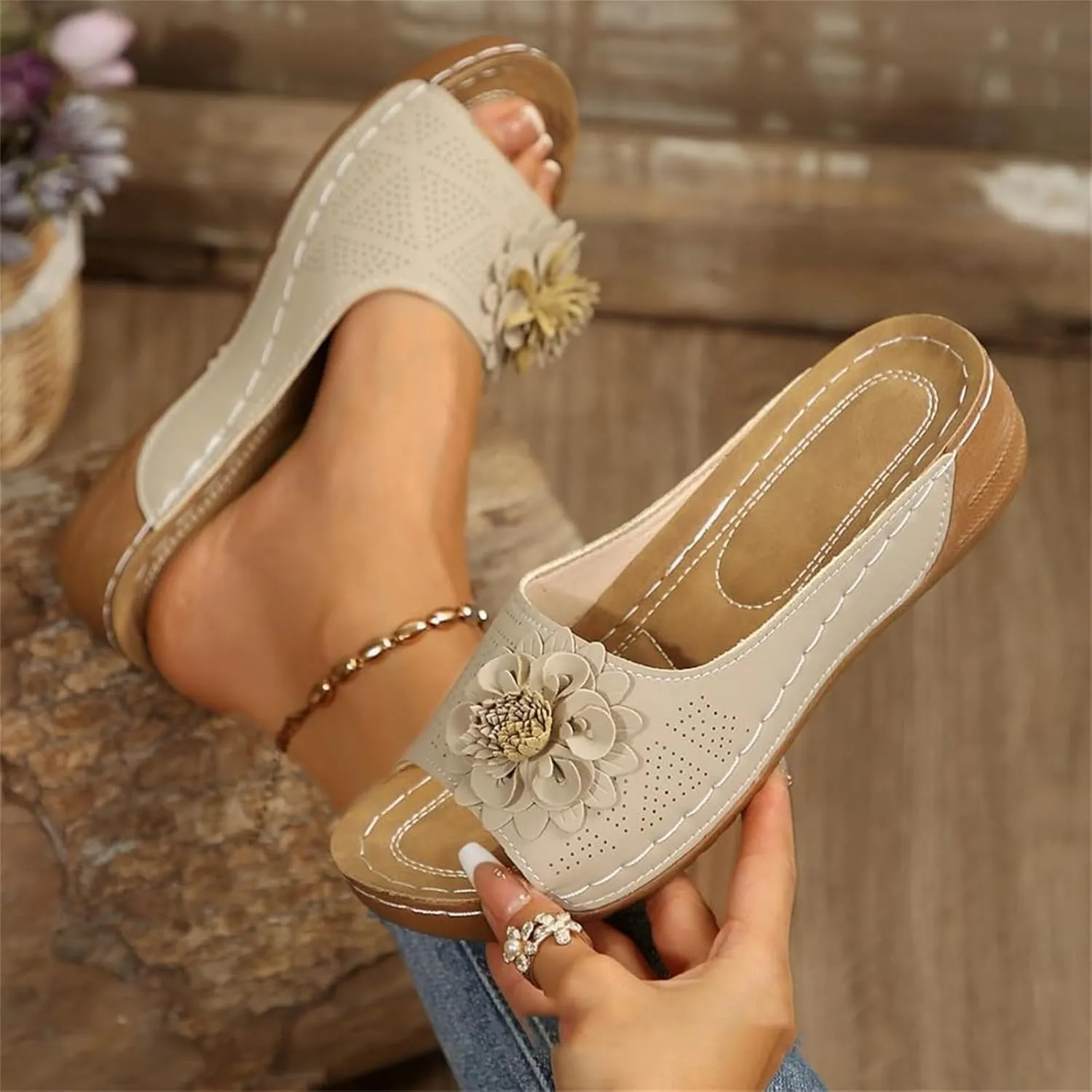 Womens Sandals Summer Orthopedic Wedge Sandals for Women Flowers Slip on Slides Sandal Dressy Low Open Toe Slides Ladies Shoes Thick Cushion Slippers Flower Sandal Footbed Platform Shoes 2025
